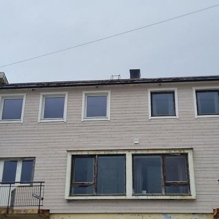 Sleep In Apartment Honningsvag Exterior photo