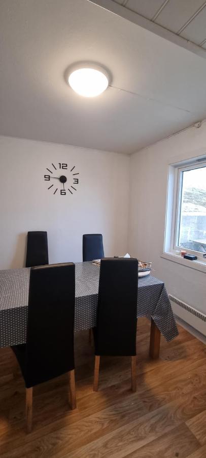 Sleep In Apartment Honningsvag Exterior photo